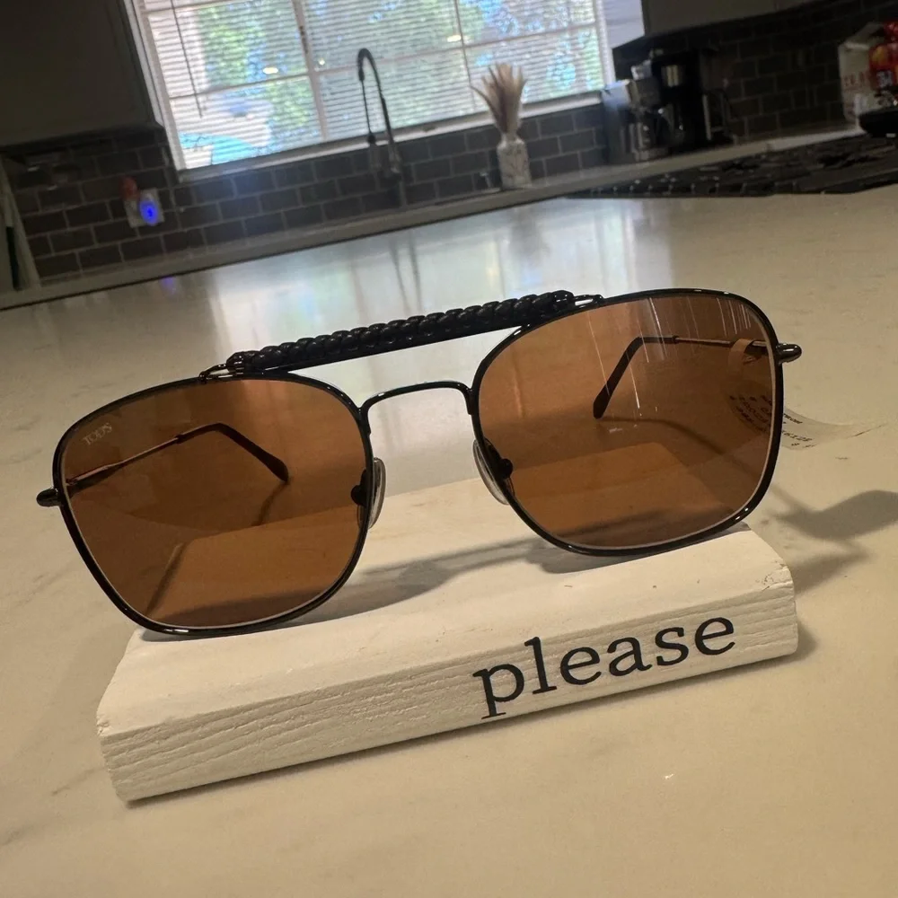 TOD’S Brown Aviator Sunglasses